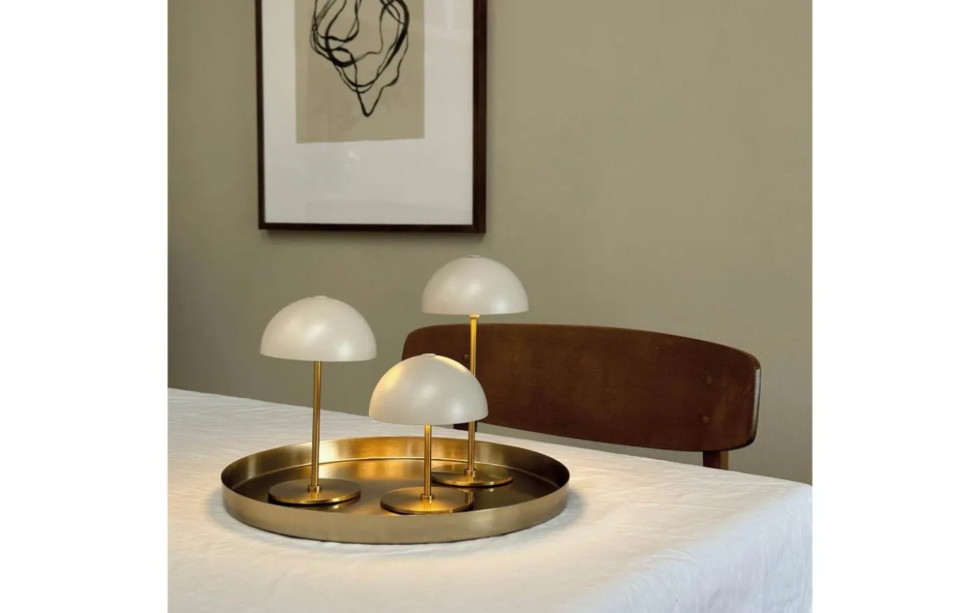 Along Uppladdningsbar Bordslampa 12/20cm 3 styck + Bricka Beige/Mässing