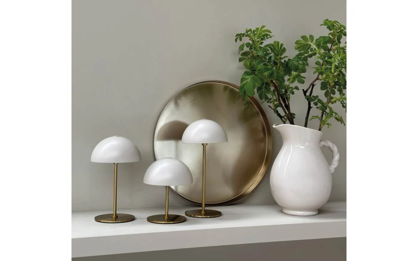 Along Uppladdningsbar Bordslampa 12/20cm 3 styck + Bricka Beige/Mässing