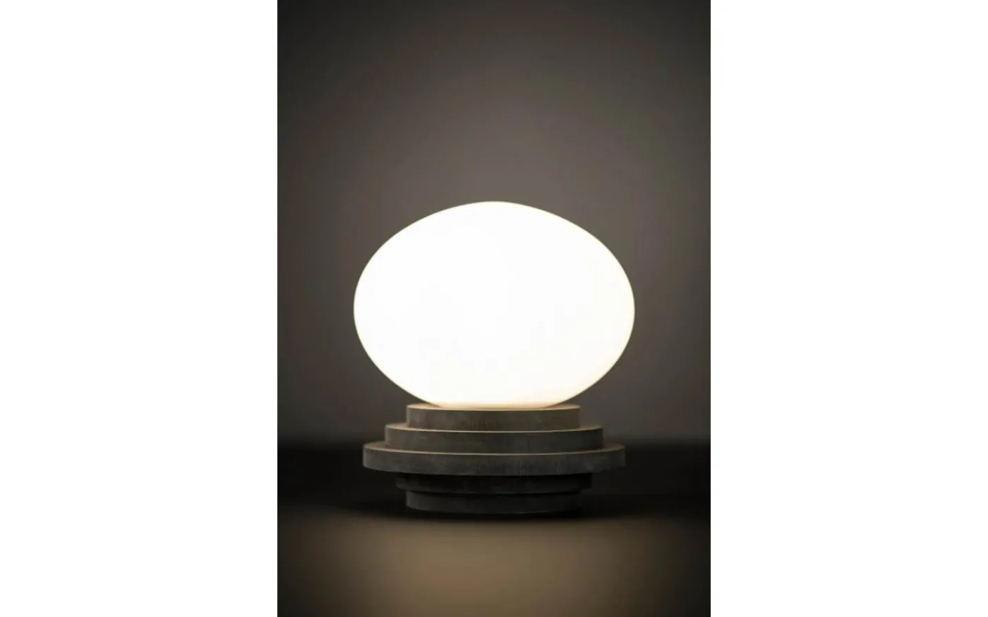 Amfi Bordslampa 28cm Grå