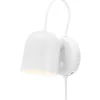 Angle Vägglampa Med USB Vit/Telegrå