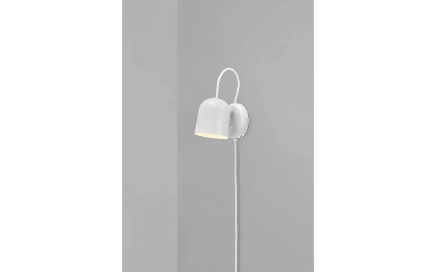 Angle Vägglampa Med USB Vit/Telegrå