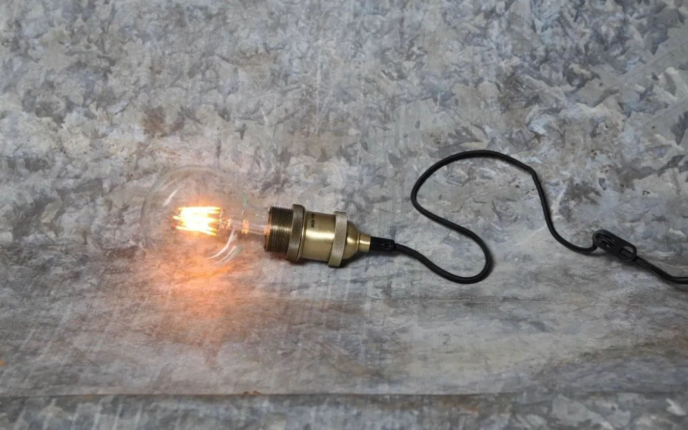 Archaic Pendel med ring och 3,5m Textilkabel