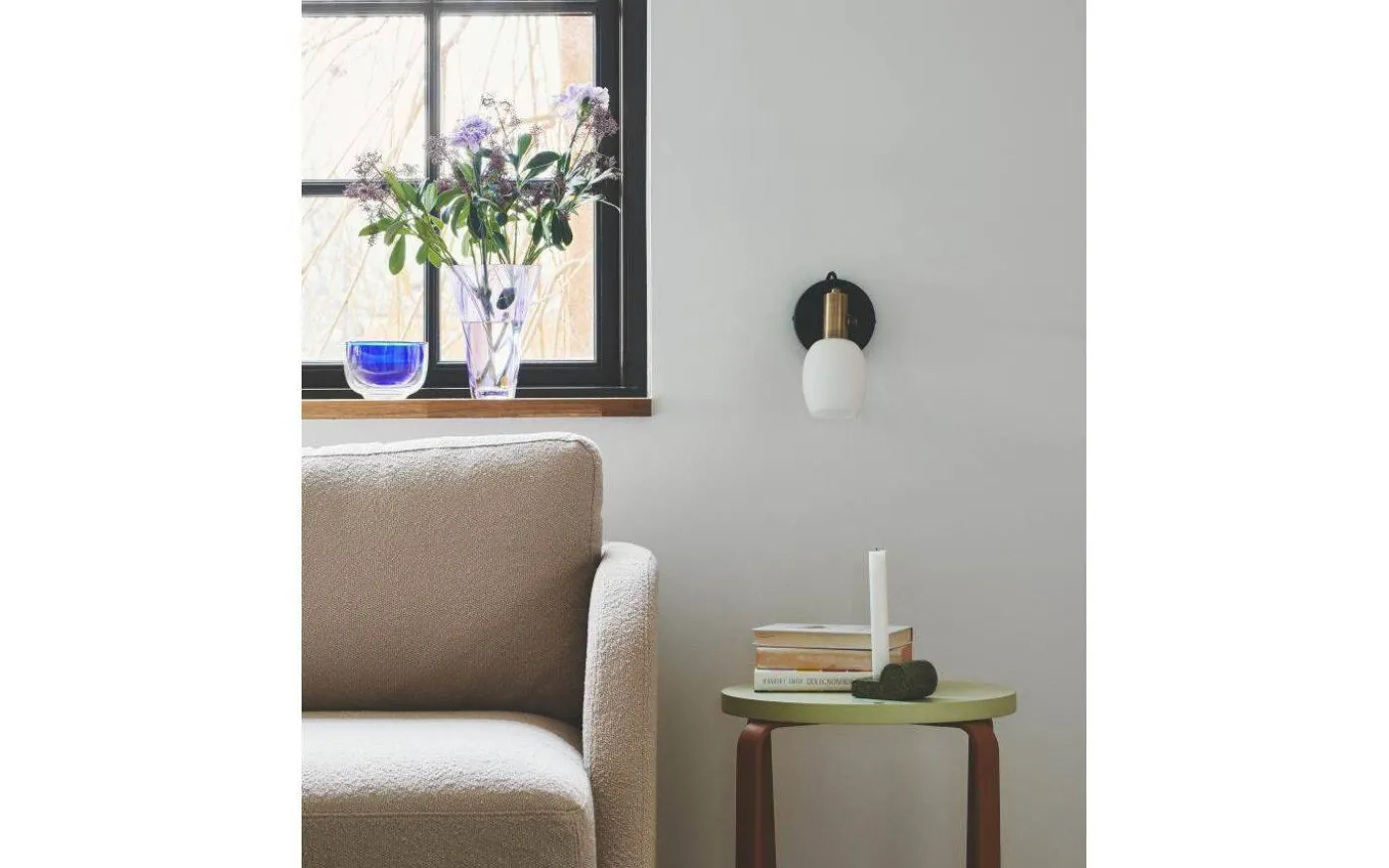 Arild Vägglampa Svart