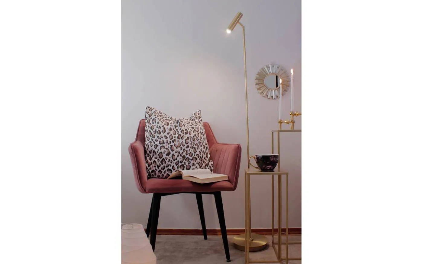 Artic Golvlampa 140cm LED 6W 3000K Matt Mässing