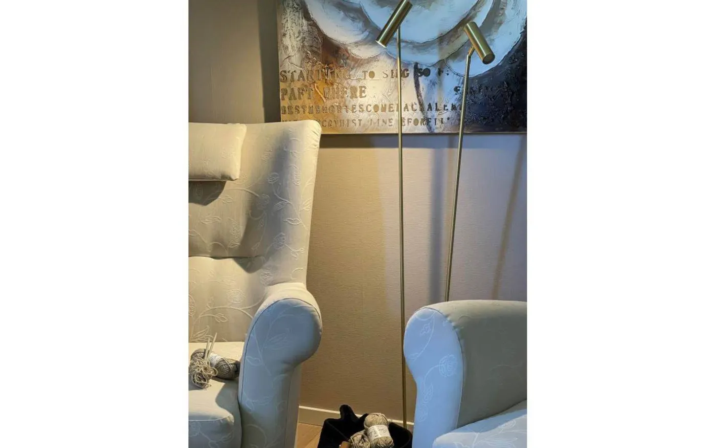 Artic Golvlampa Dubbel 137cm LED 2x6W 3000K Matt Mässing