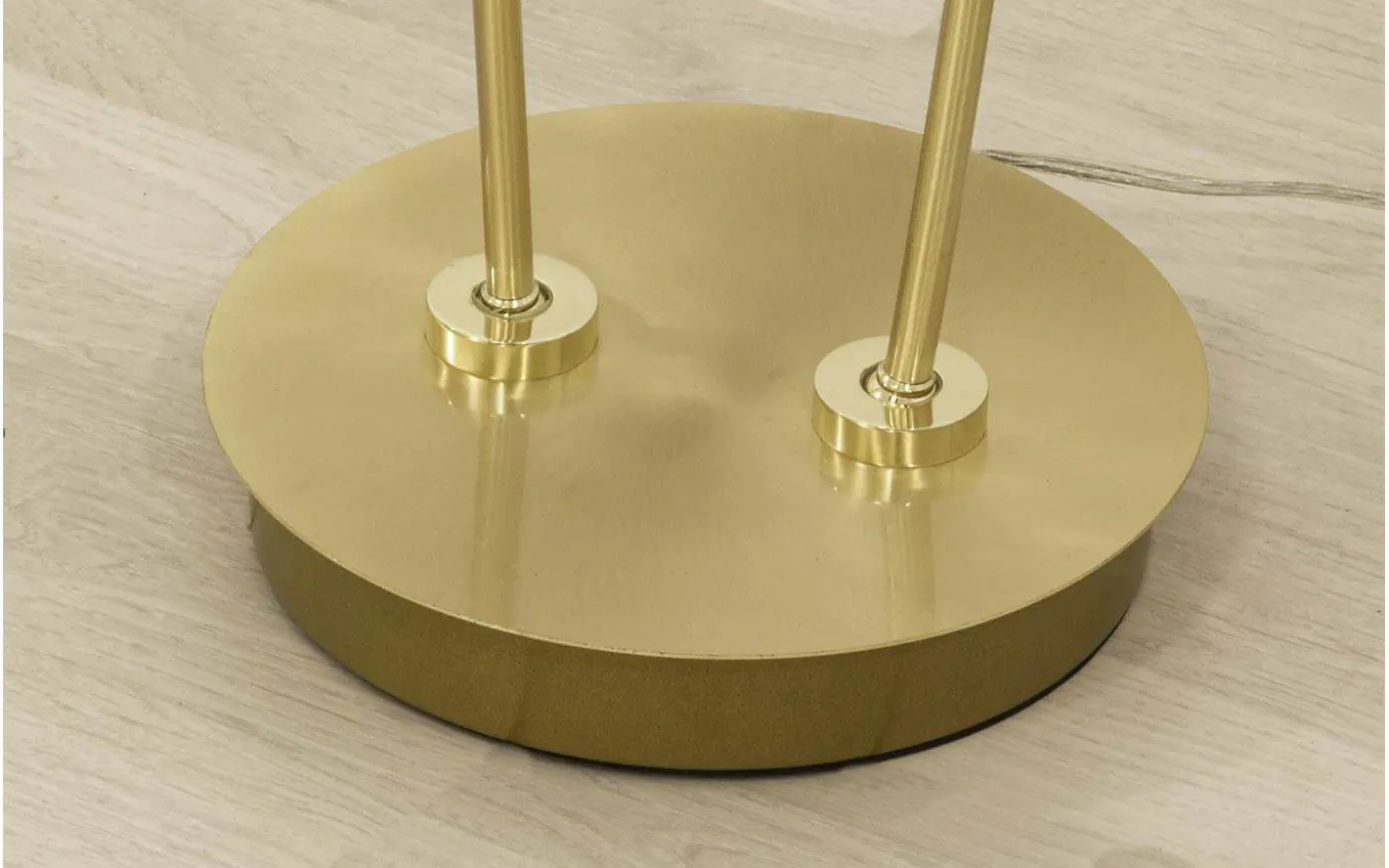 Artic Golvlampa Dubbel 137cm LED 2x6W 3000K Matt Mässing