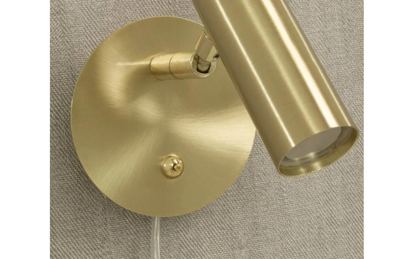 Artic Vägglampa LED 6W 3000K Mässing