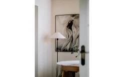 Astrid Golvfot 130cm Svart