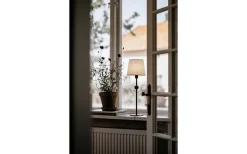 Astrid Lampfot 41cm Svart