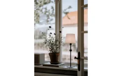 Astrid Lampfot 41cm Svart