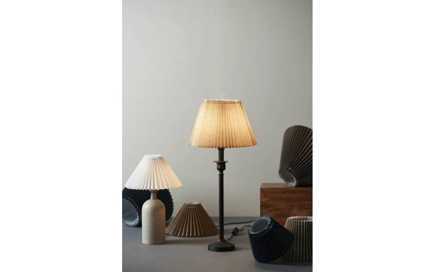 Astrid Lampskärm Ø40cm Veckad Linne Beige