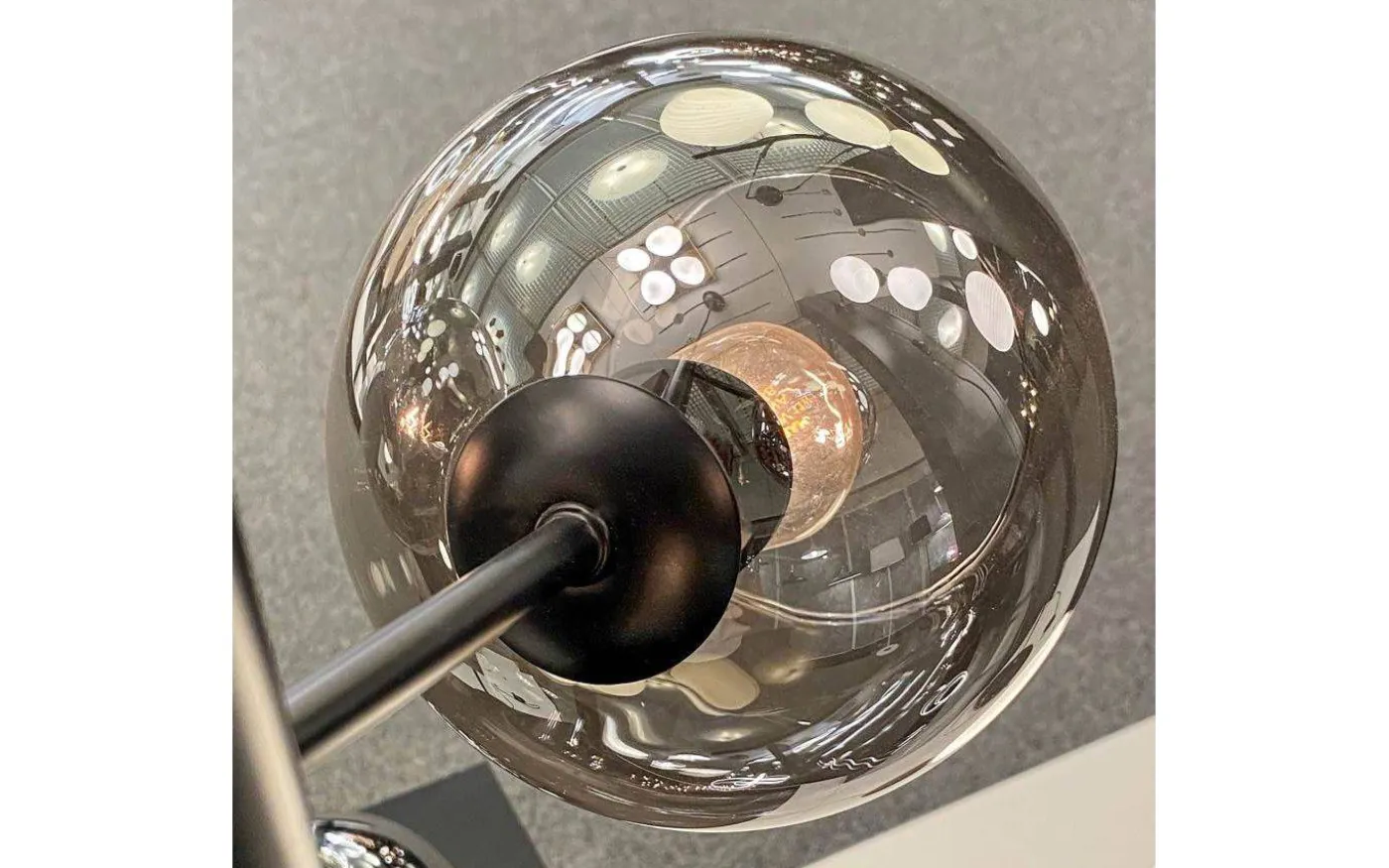 Atom Taklampa 48cm Svart/Rök