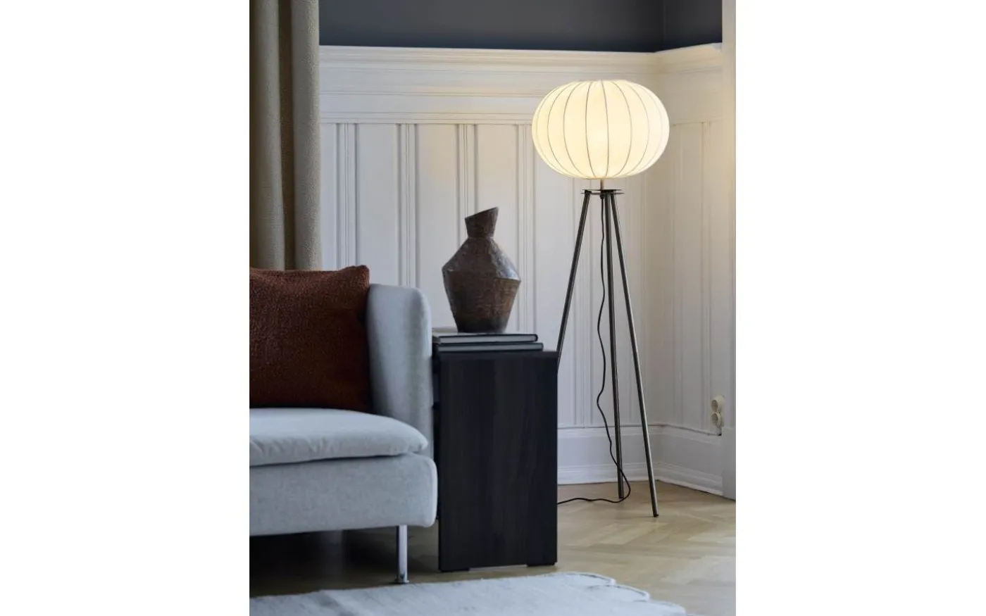 Base Tripod Golvfot 105cm Antikmässing