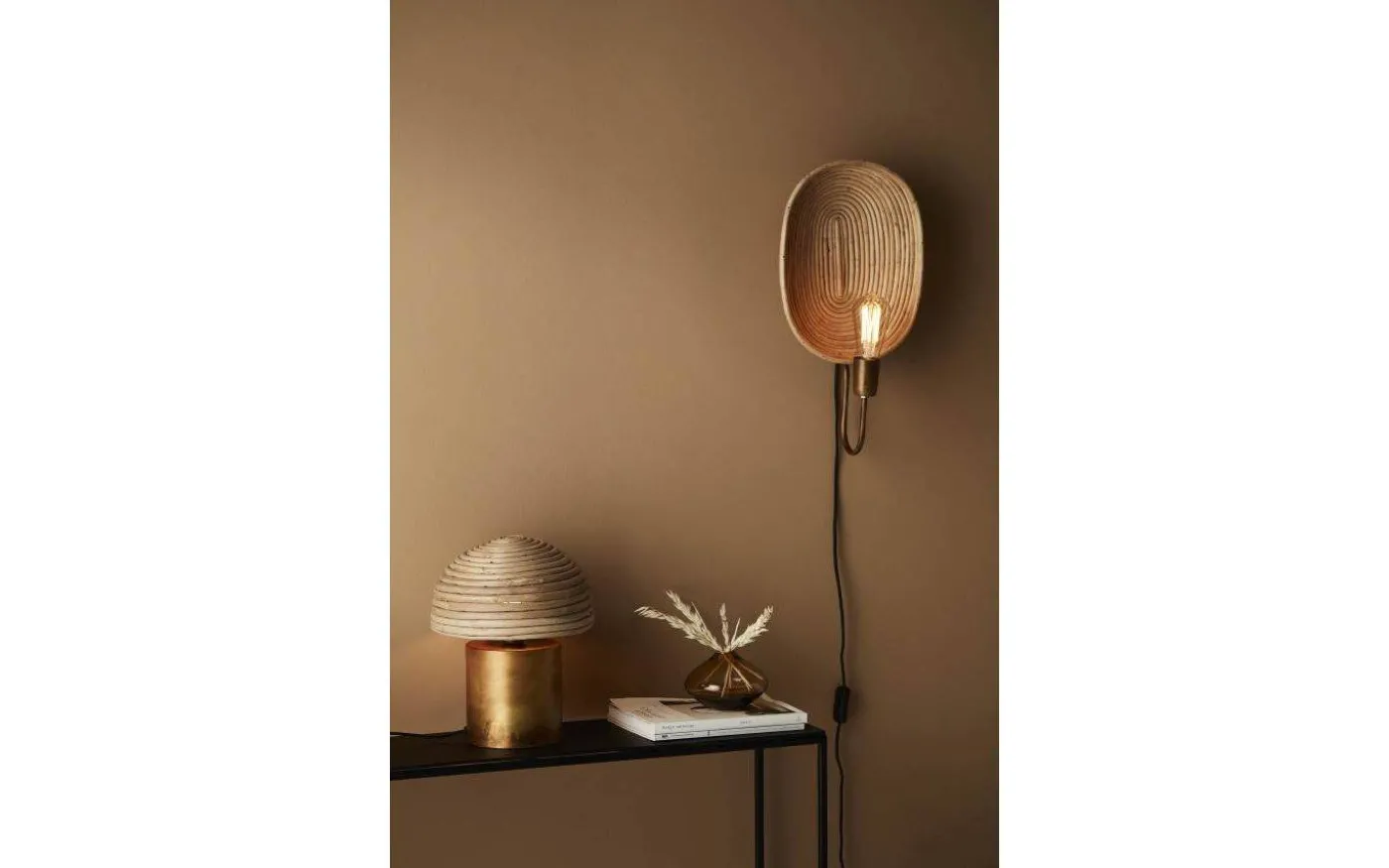 Bess Bordslampa 32cm Natur