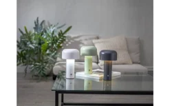 Bobby Uppladdningsbar Bordslampa Vit