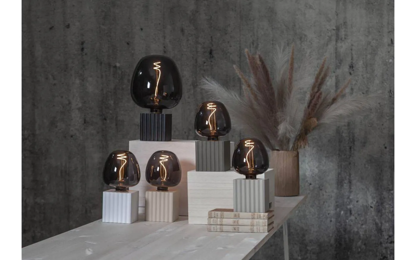 Box Bordslampa 10cm Beige