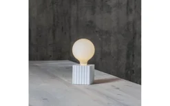 Box Bordslampa 10cm Vit