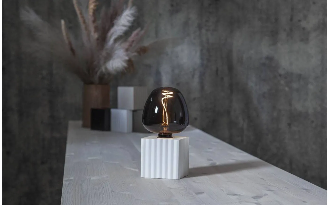 Box Bordslampa 10cm Vit