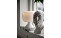 Bullen Bordslampa 25cm Vit