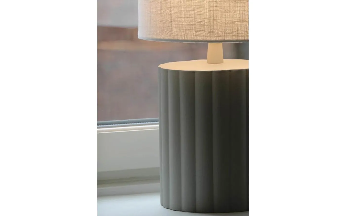 Can Bordslampa Vit/Grå 57cm