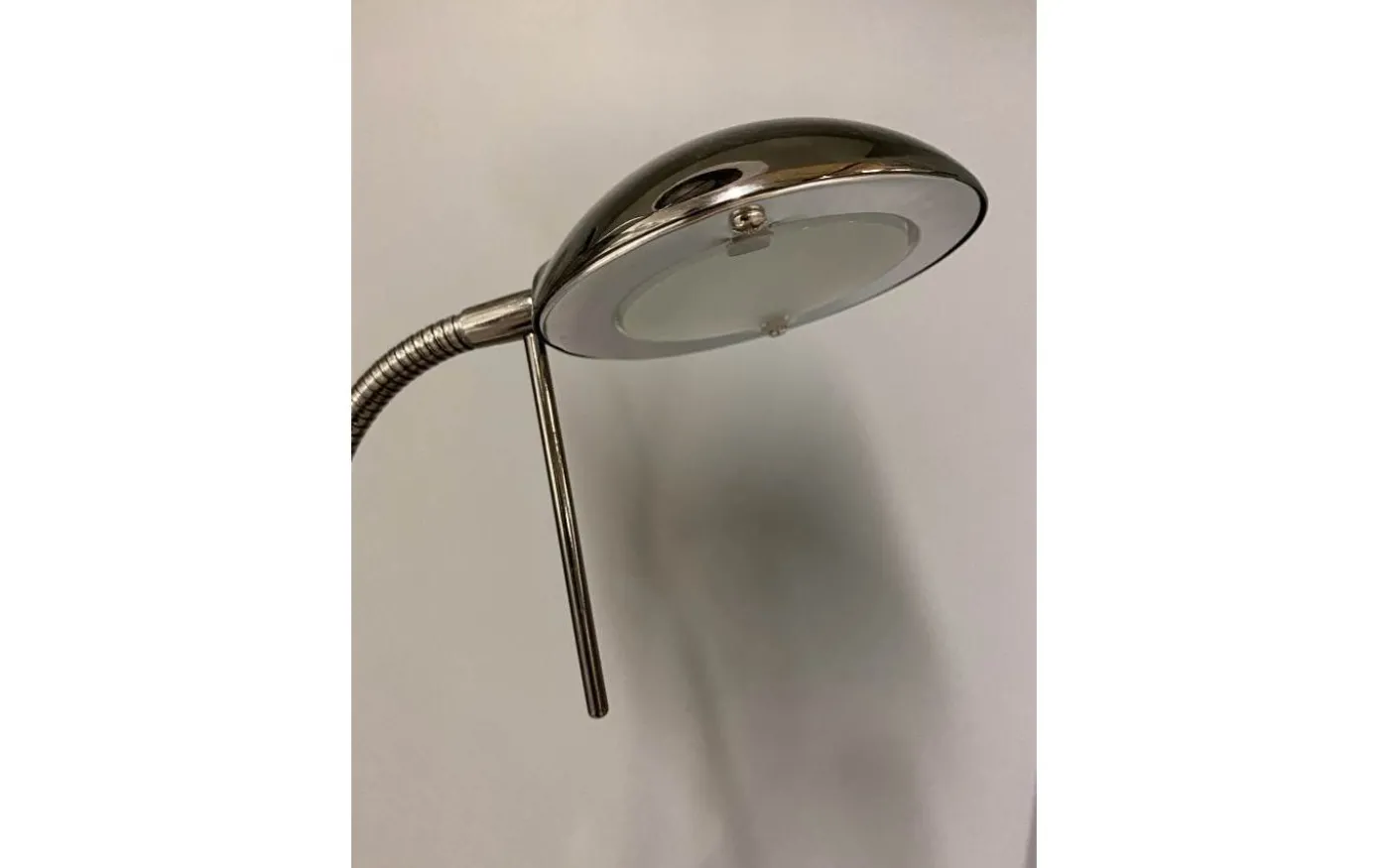 Cannes Golvlampa 1,8m LED 3000K 25W+5W Dimbar Svart/Krom