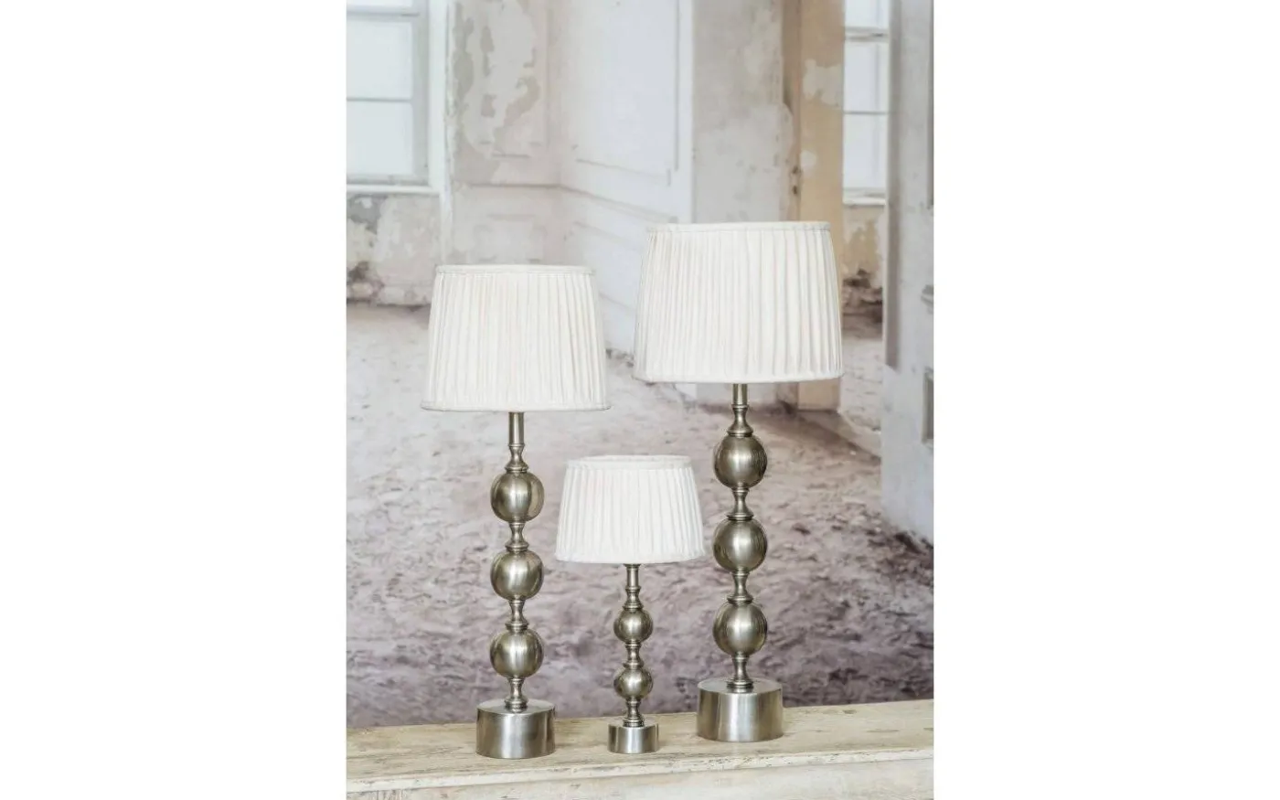 Charlotta Lampfot 60cm Antik Silver