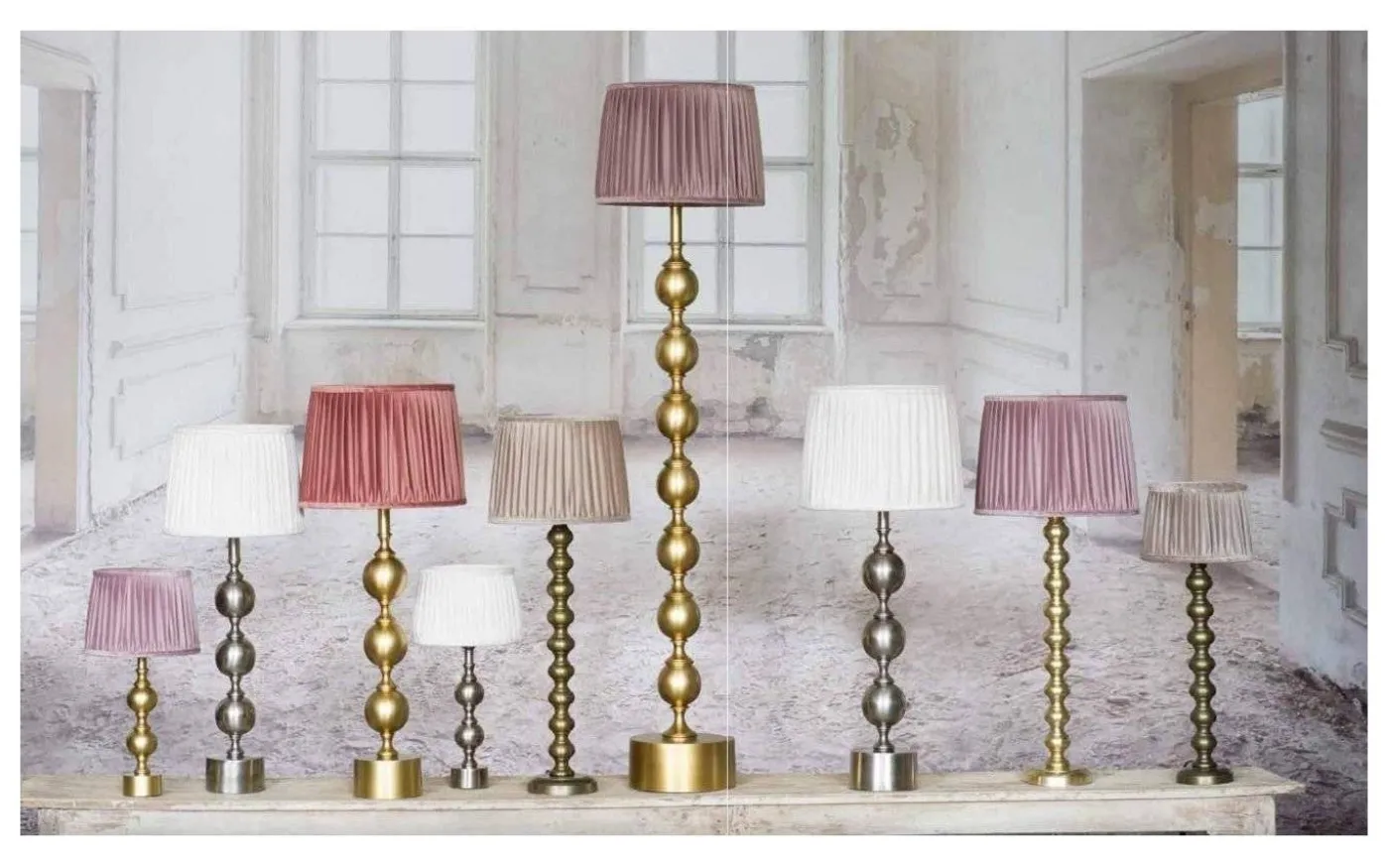 Charlotta Lampfot 60cm Antik Silver