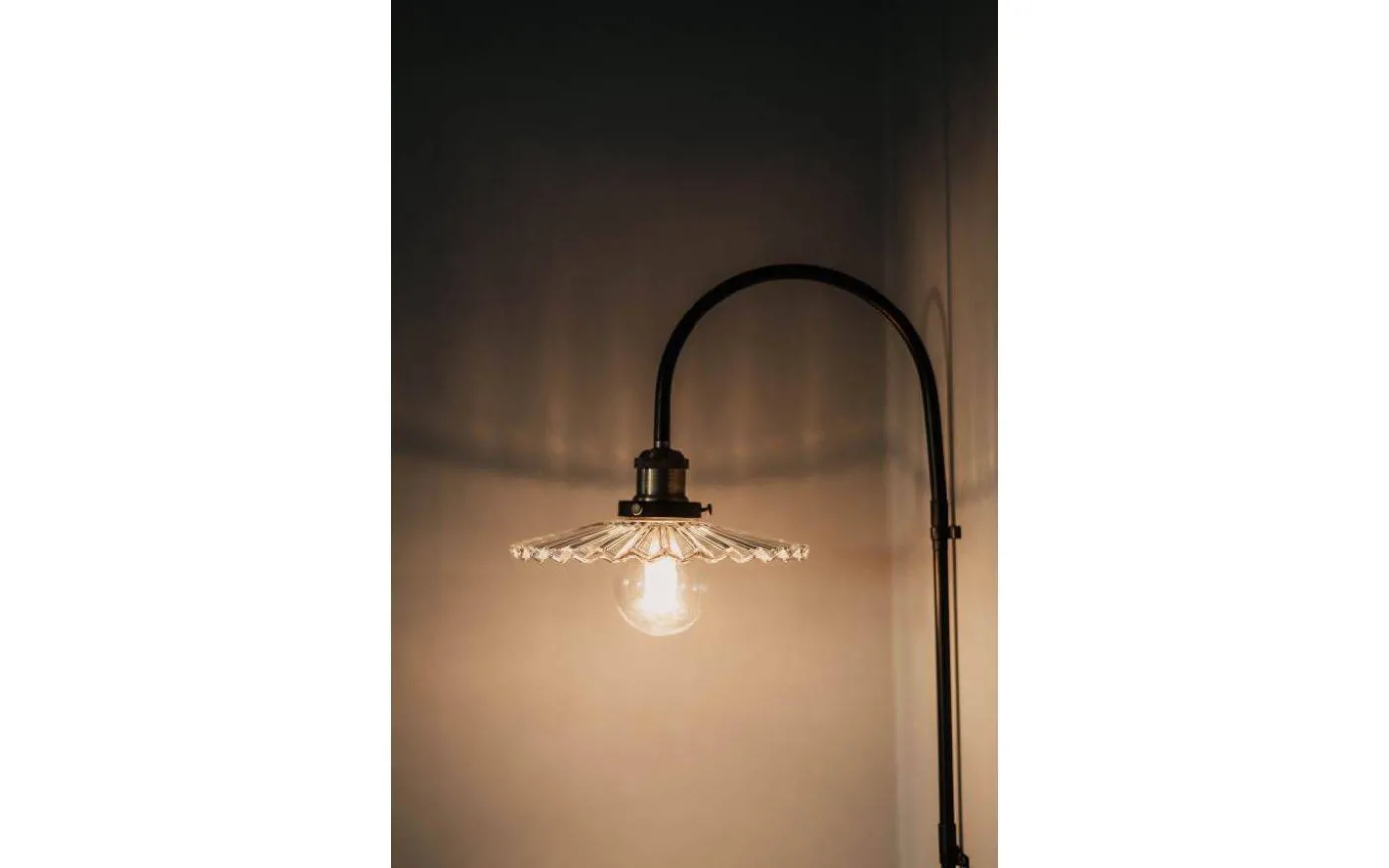 Cobbler Vägglampa 75cm Klar