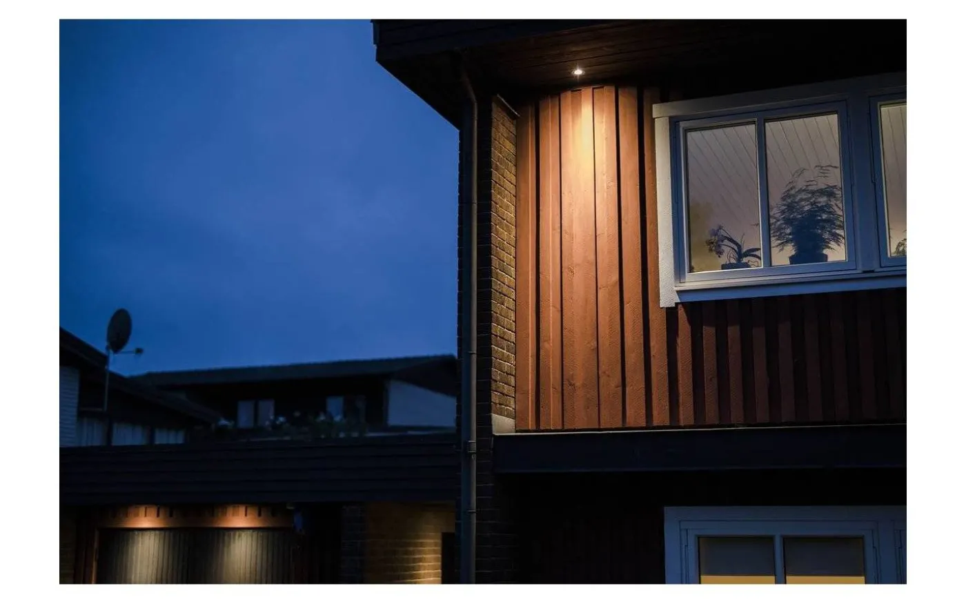 Comfort Quick Outdoor Spotlight LED GU10 3000K 5,8W Antracit IP23