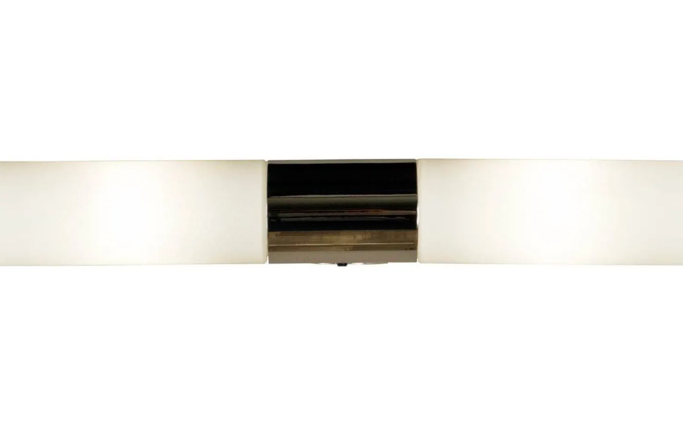 Cosenza Vägglampa med Uttag 44cm Krom IP44