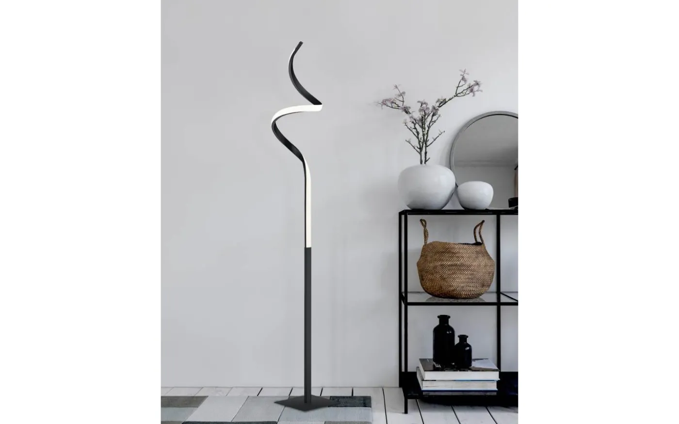 Course Golvlampa LED mattsvart