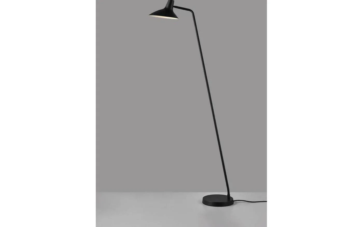 Darci Golvlampa 143cm Svart