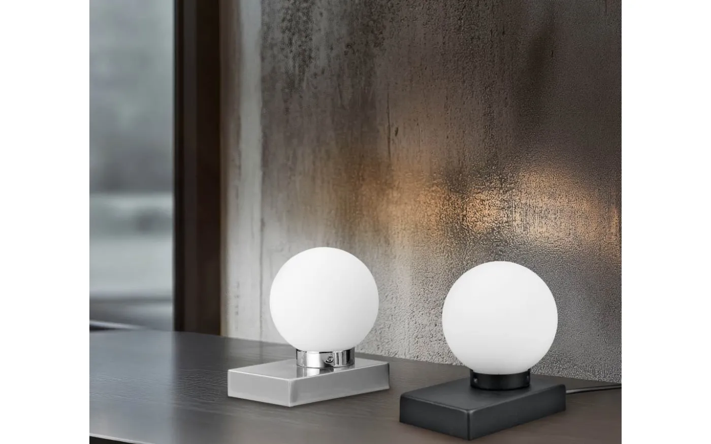 Davi II Bordslampa E14 mattsvart