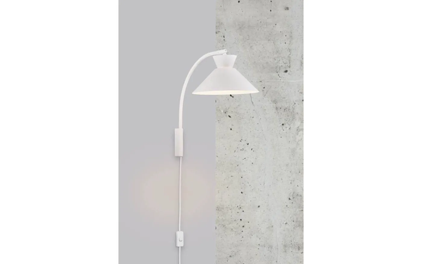 Dial Vägglampa 40cm Vit