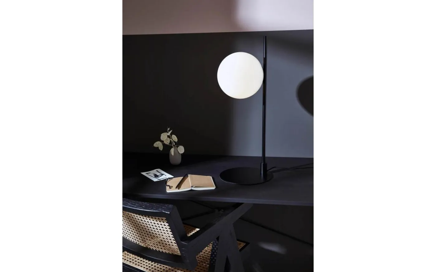 Dione Skrivbordslampa 62,5cm Svart