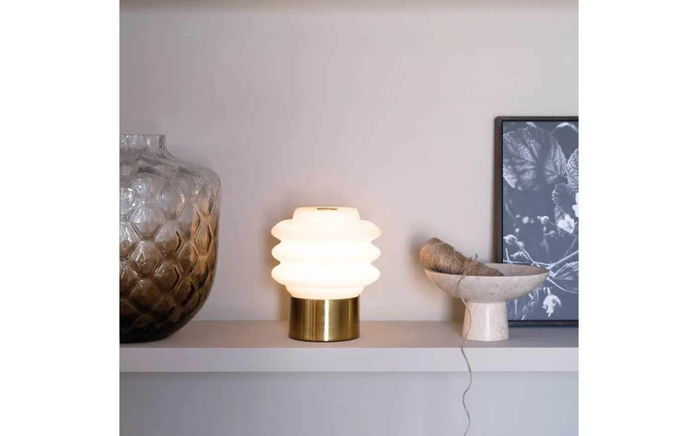 Diva Uppladdningsbar Bordslampa LED 3000K 2W Mässing