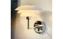 DL20 Vägglampa Opal/Krom