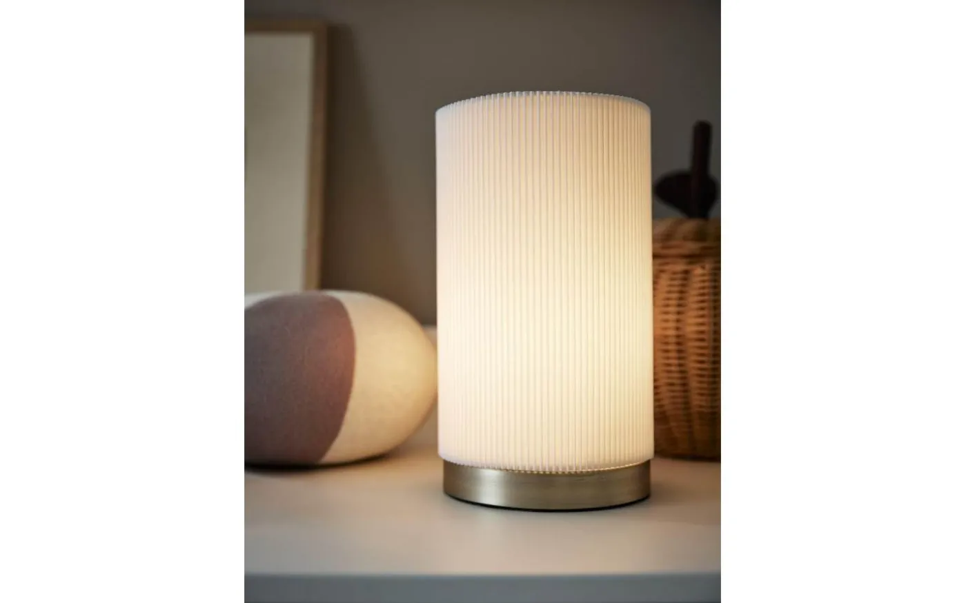 Dora Bordslampa 25cm Vit