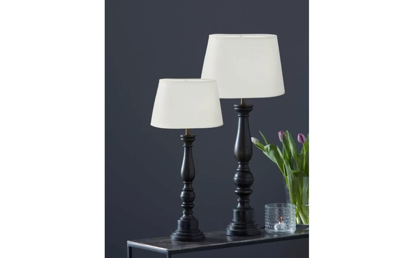 Doris Bordslampa 64cm Svart/Vit