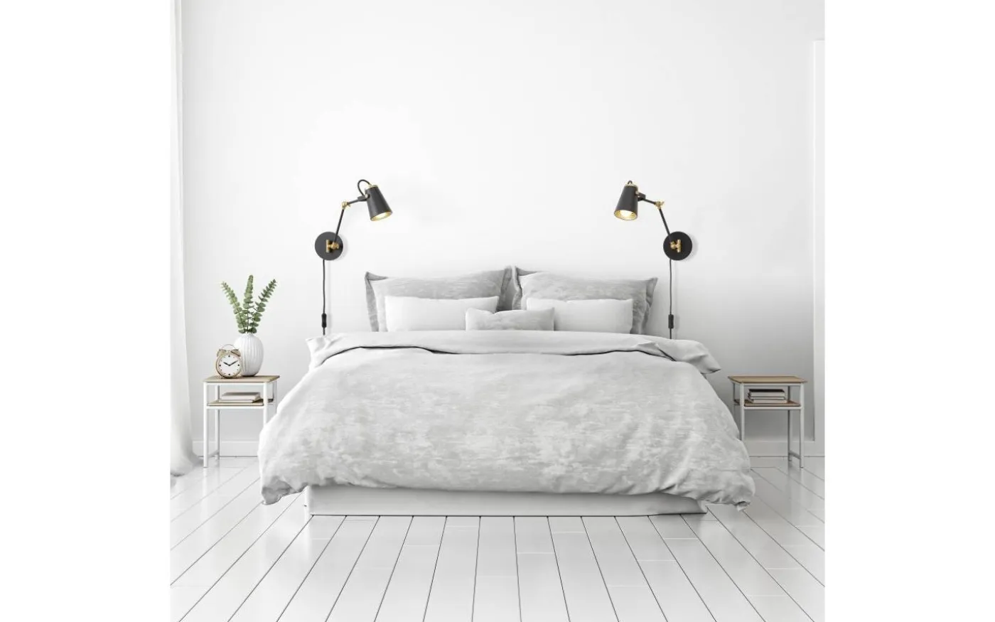 Edward Vägglampa E14 matt svart/guld