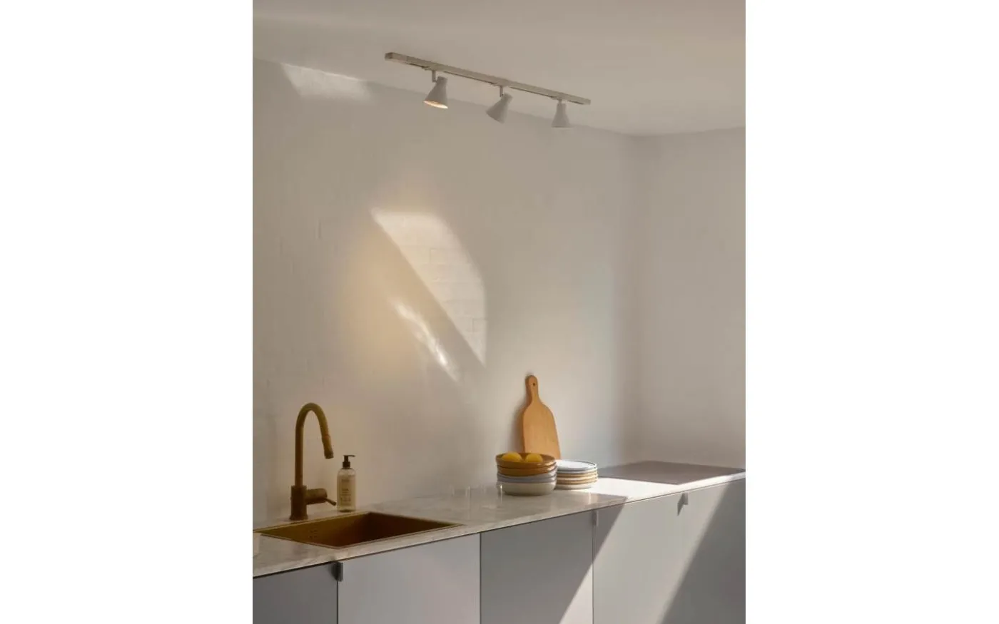 Eik Link Spot Skensystem Vit