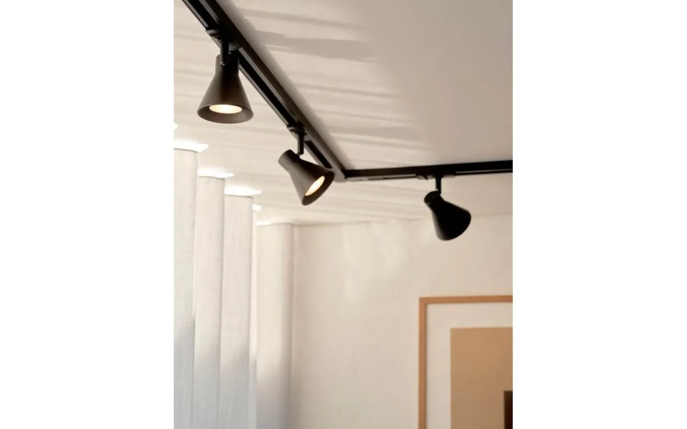 Eik Link Spot Skensystem Svart