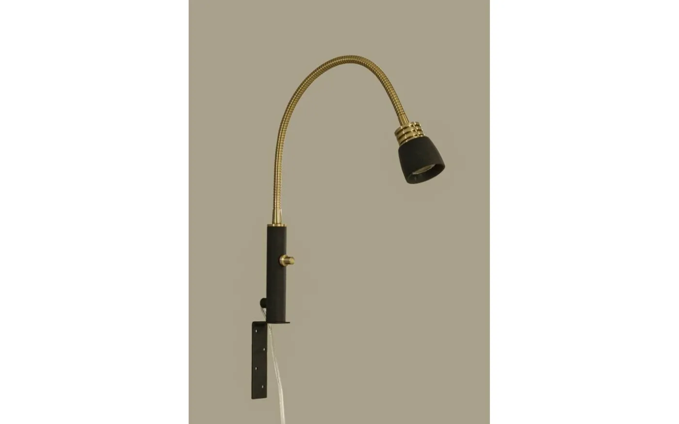 Eketorp Sänglampa LED 3W 2700K Svart/Matt Mässing