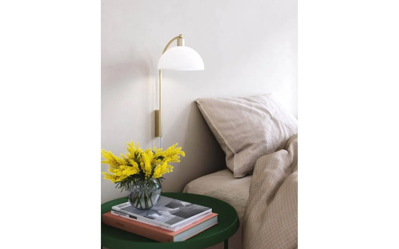 Ellen Vägglampa Mässing