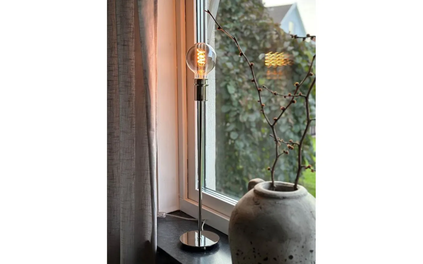 Ester Lampfot 53cm Silver