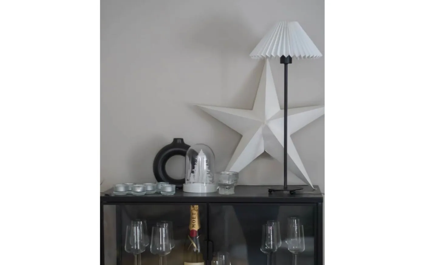 Ester Lampfot 53cm Svart