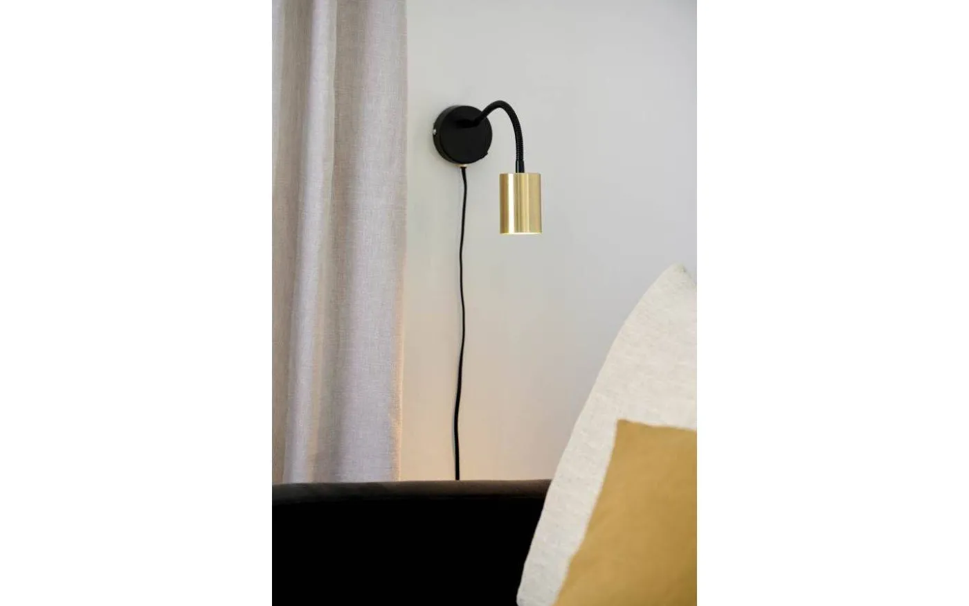 Explorer Vägglampa Flex 35cm Mässing