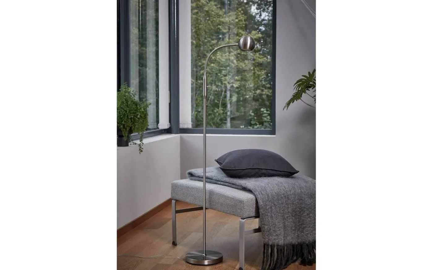 Fladen Golvlampa 1L 140cm Nickel