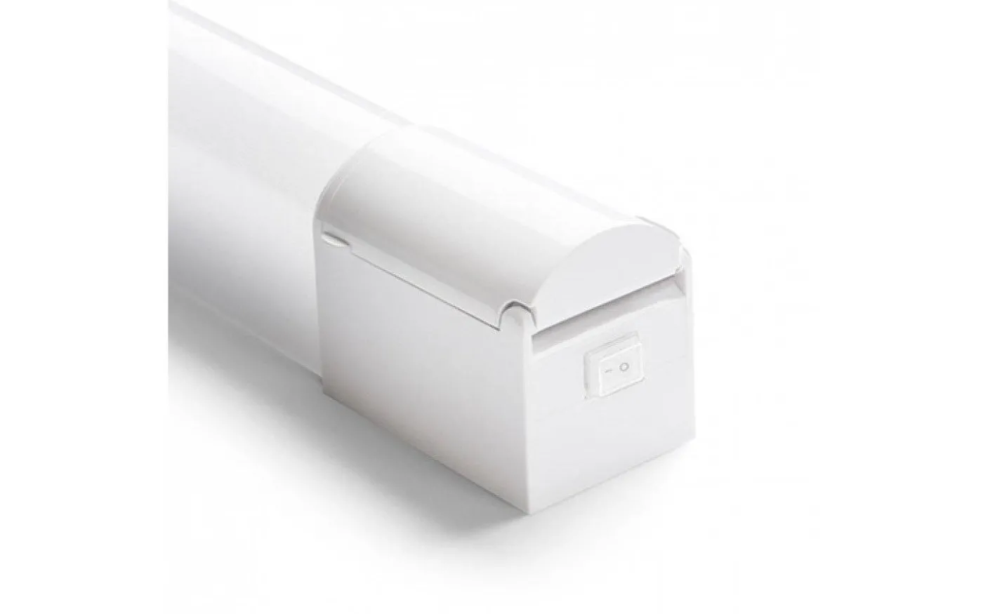 Florio Vägglampa + Uttag Vit 49cm LED 8W IP44 3000K