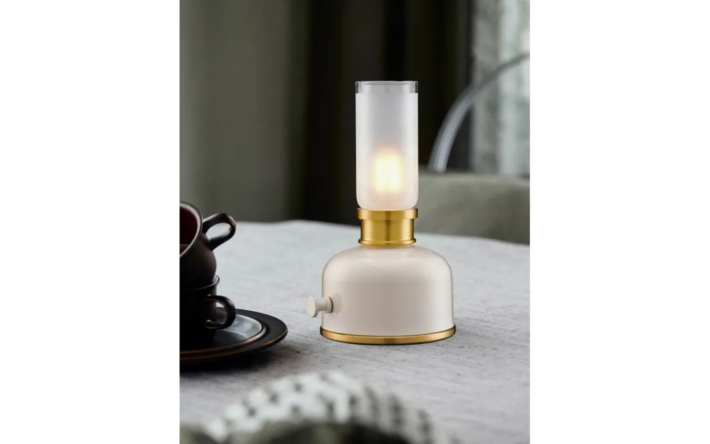 Frida Uppladdningsbar Bordslampa 22cm Beige